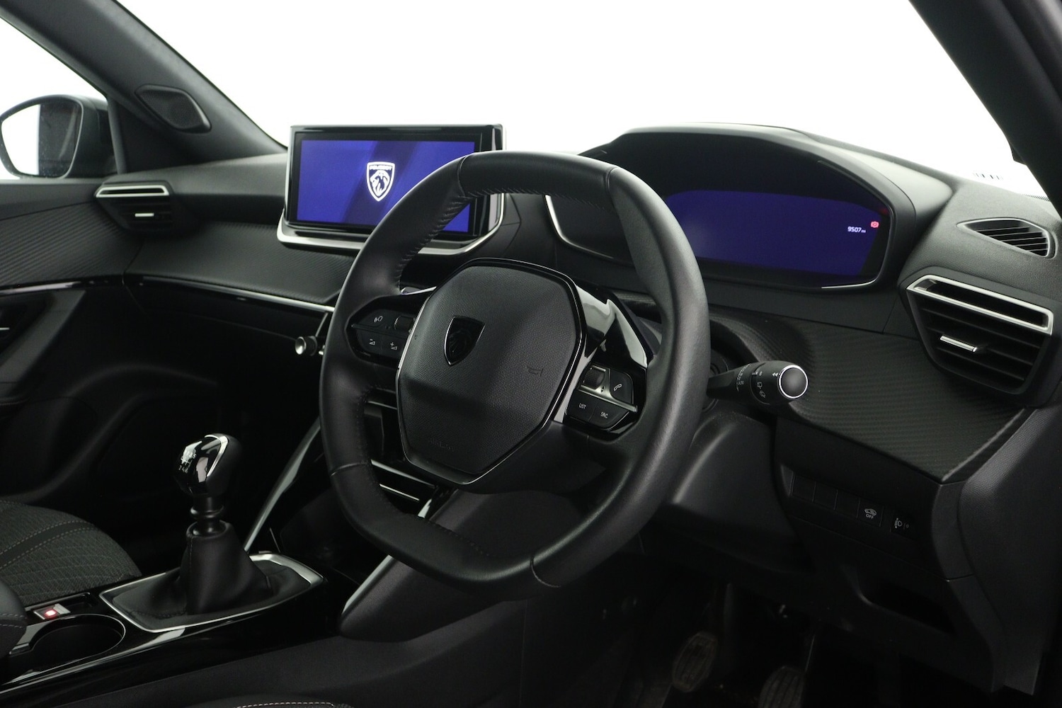 Used Peugeot 2008 2023 for sale - 76869688: Photo 14