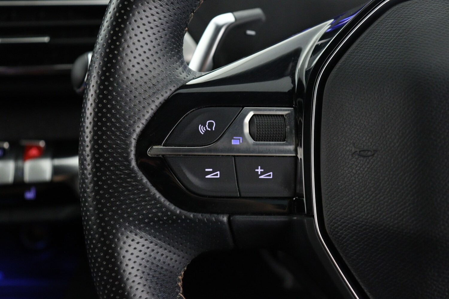 Used Peugeot 3008 2020 for sale - 77539771: Photo 22