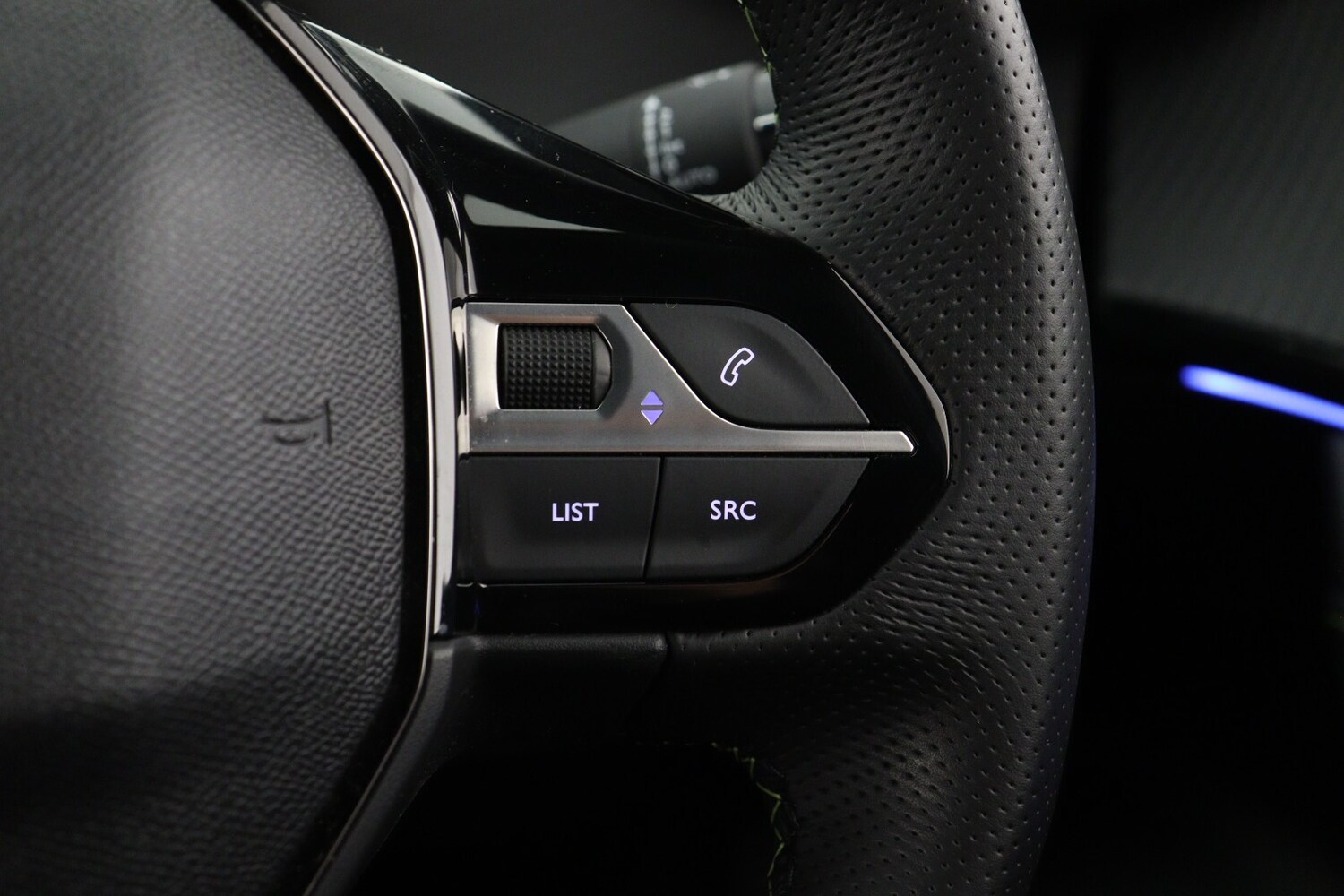 Used Peugeot 2008 2024 for sale - 77449780: Photo 24