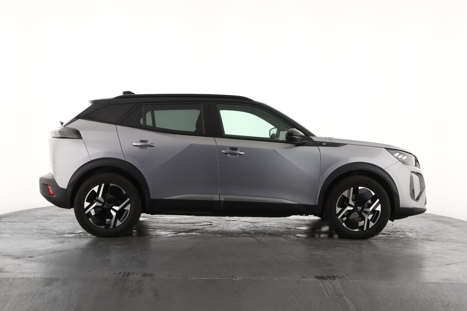 Used Peugeot 2008 2024 for sale - 77449780: Photo 5