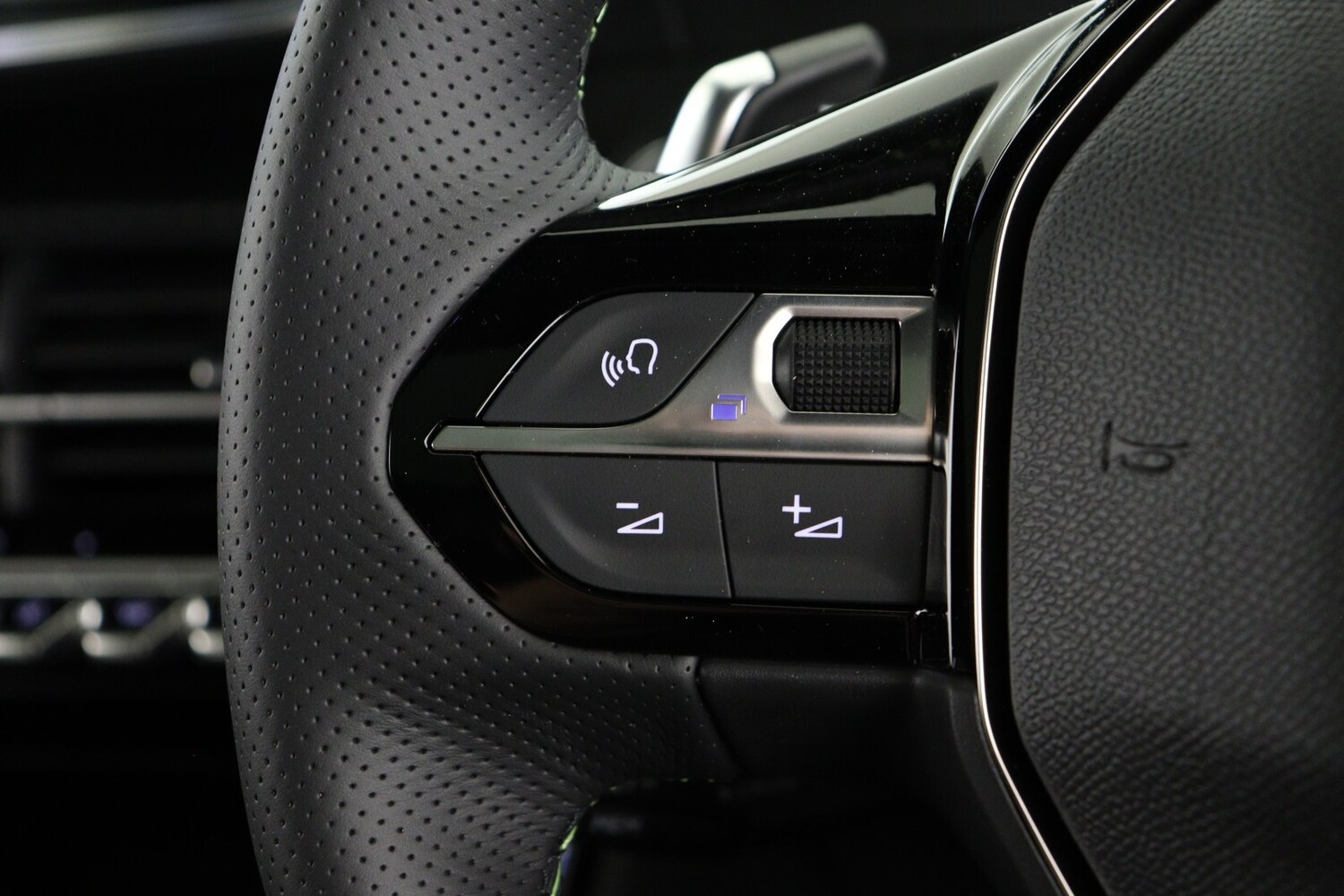 Used Peugeot 2008 2026 for sale - 77346829: Photo 24