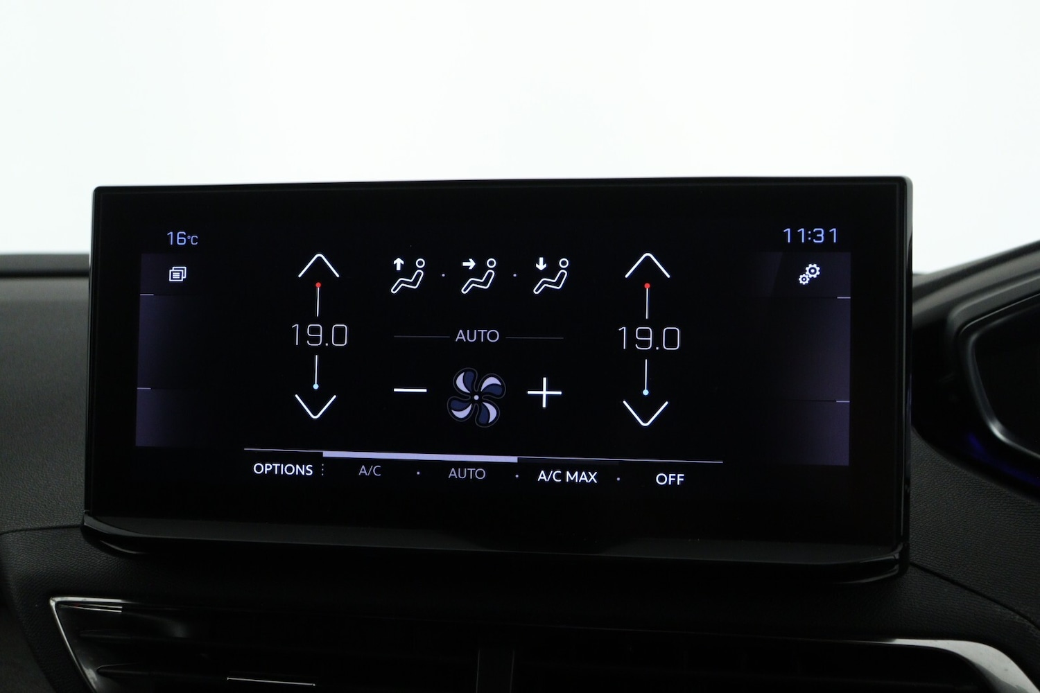 Used Peugeot 3008 2022 for sale - 76870137: Photo 19