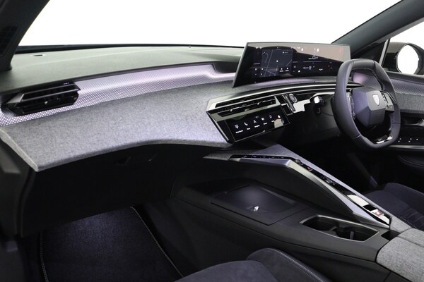 Used Peugeot 3008 2024 for sale - 75771421: Photo 13