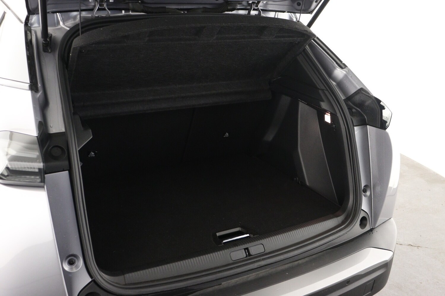 Used Peugeot 2008 2024 for sale - 78226083: Photo 10