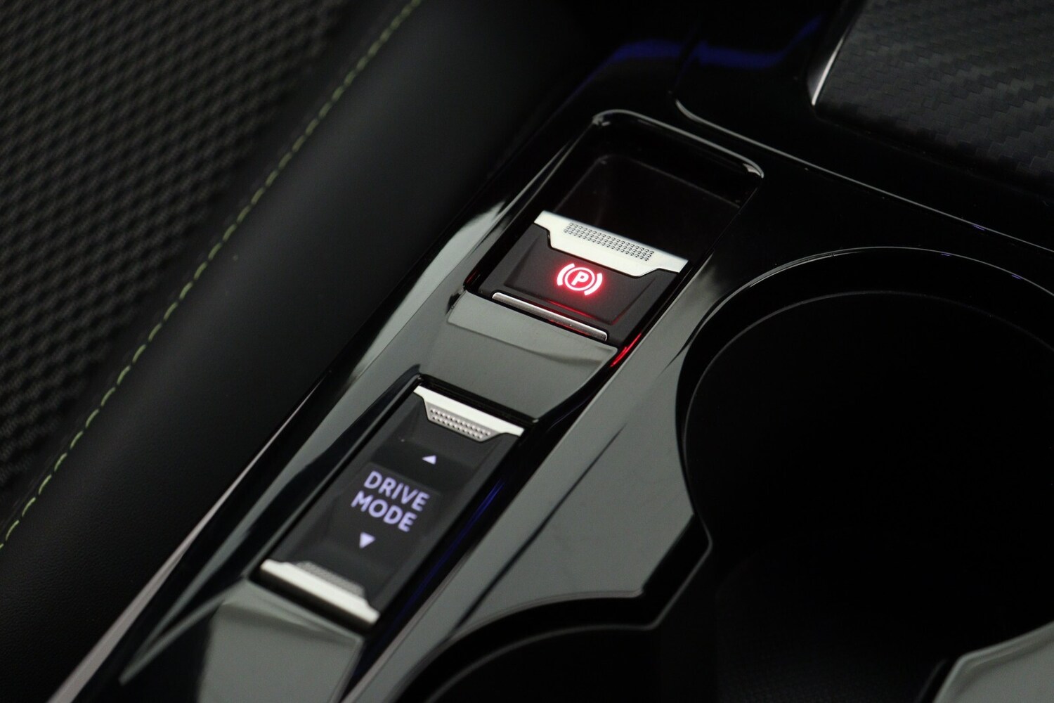 Used Peugeot 2008 2024 for sale - 78226083: Photo 22