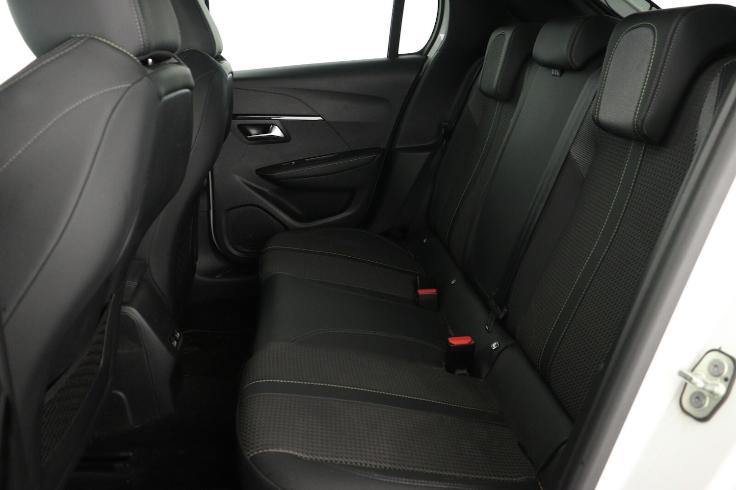 Used Peugeot 208 2020 for sale - 76372739: Photo 13