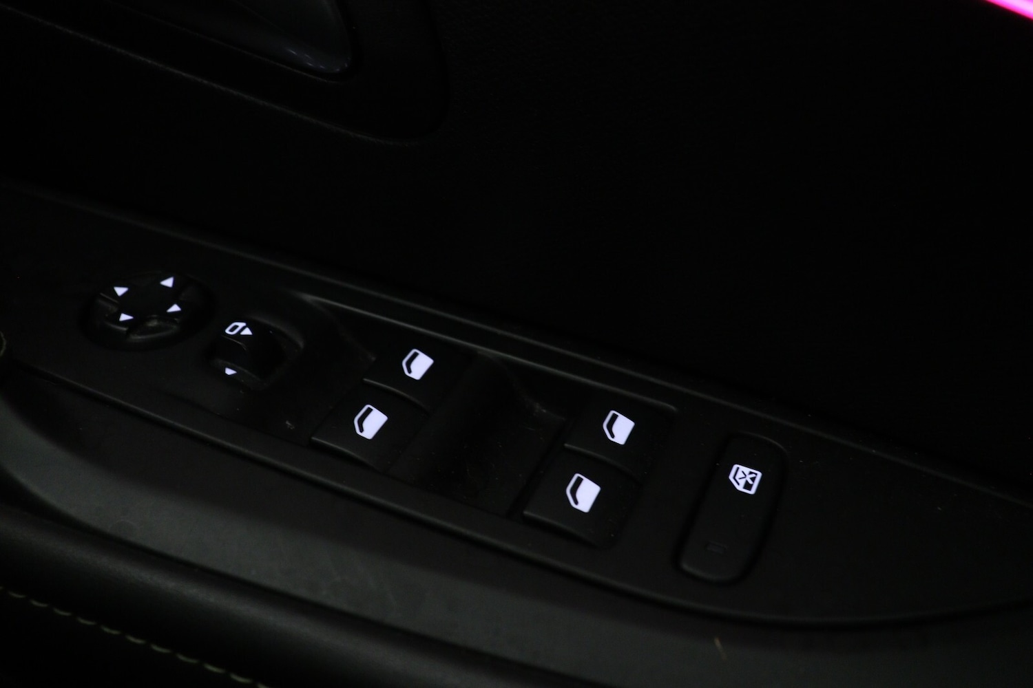 Used Peugeot 208 2020 for sale - 76372739: Photo 22