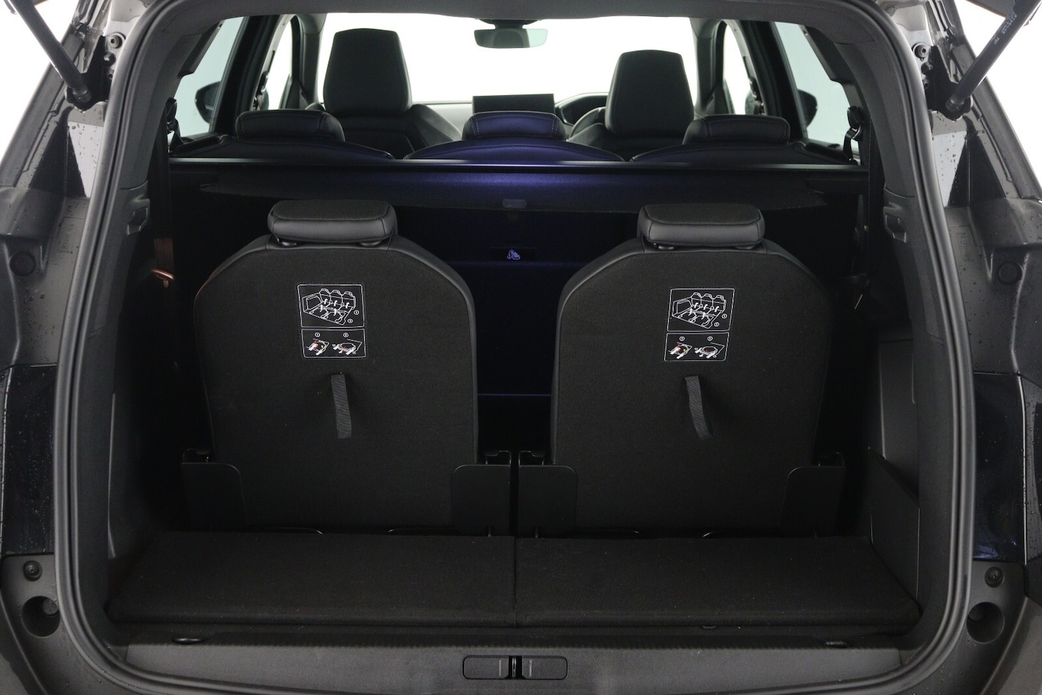 Used Peugeot 5008 2023 for sale - 77640750: Photo 11