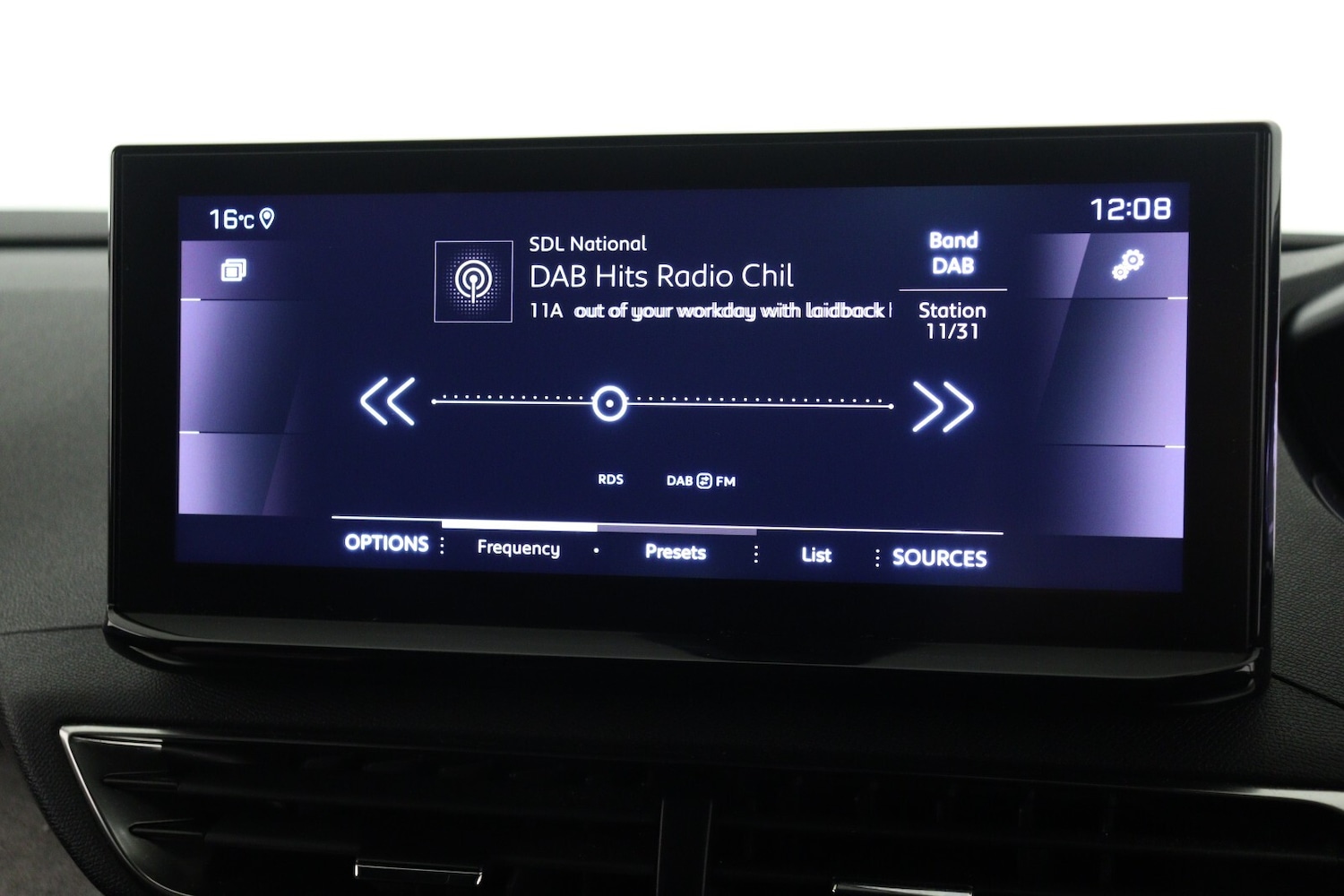 Used Peugeot 5008 2023 for sale - 77640750: Photo 19