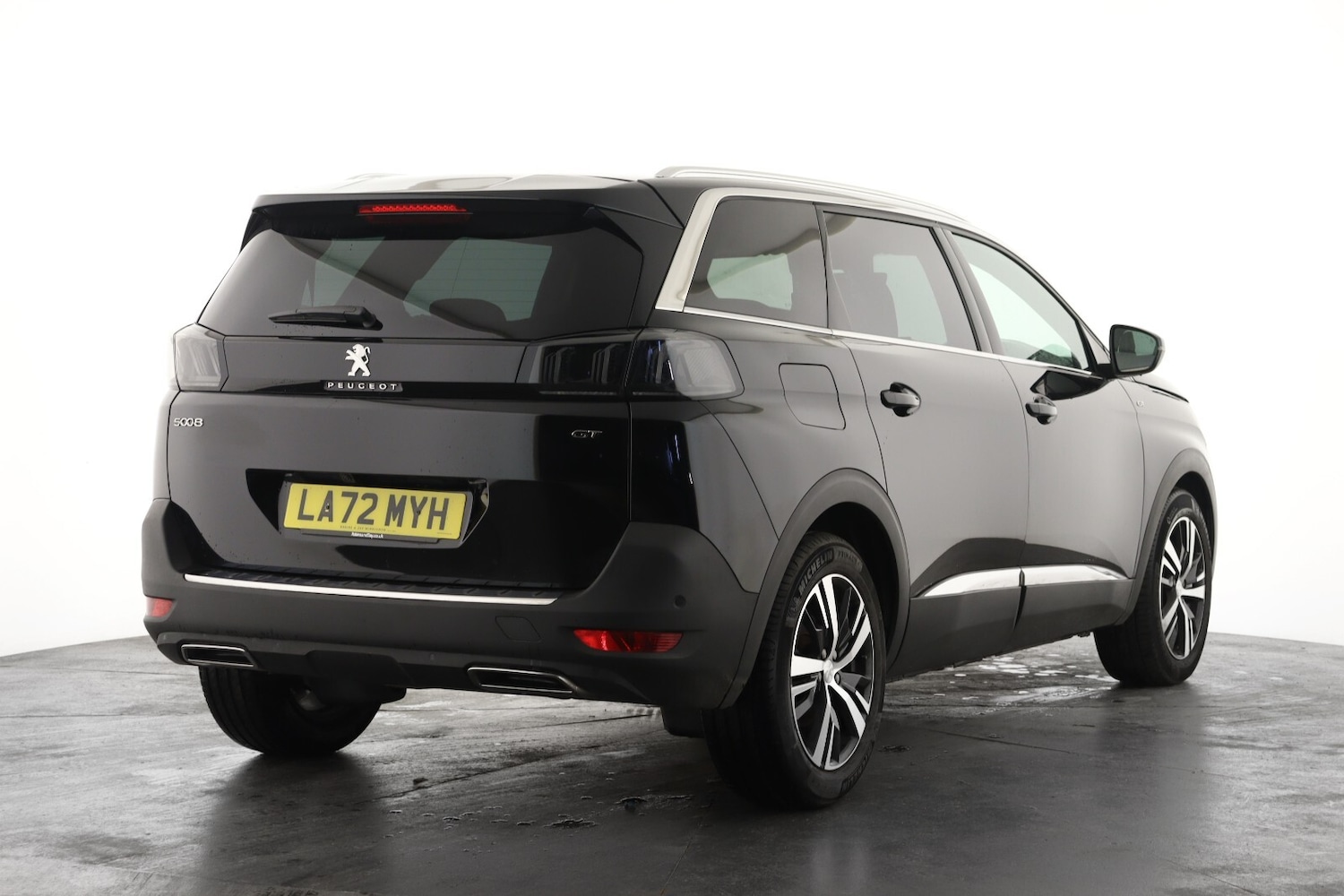 Used Peugeot 5008 2023 for sale - 77640750: Photo 3