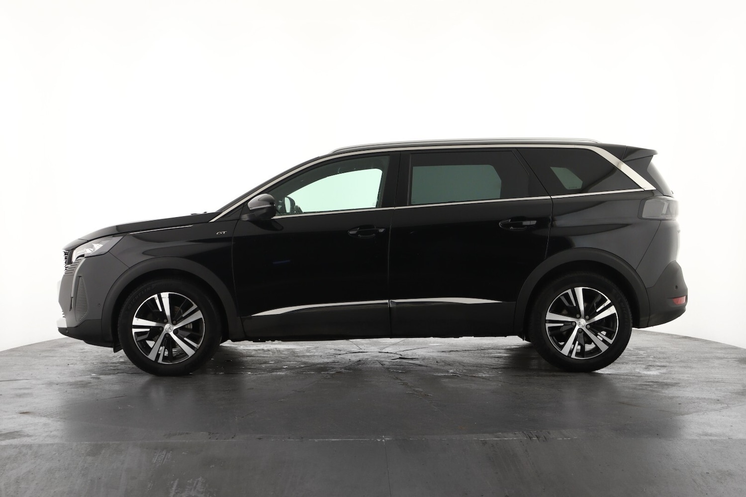 Used Peugeot 5008 2023 for sale - 77640750: Photo 8