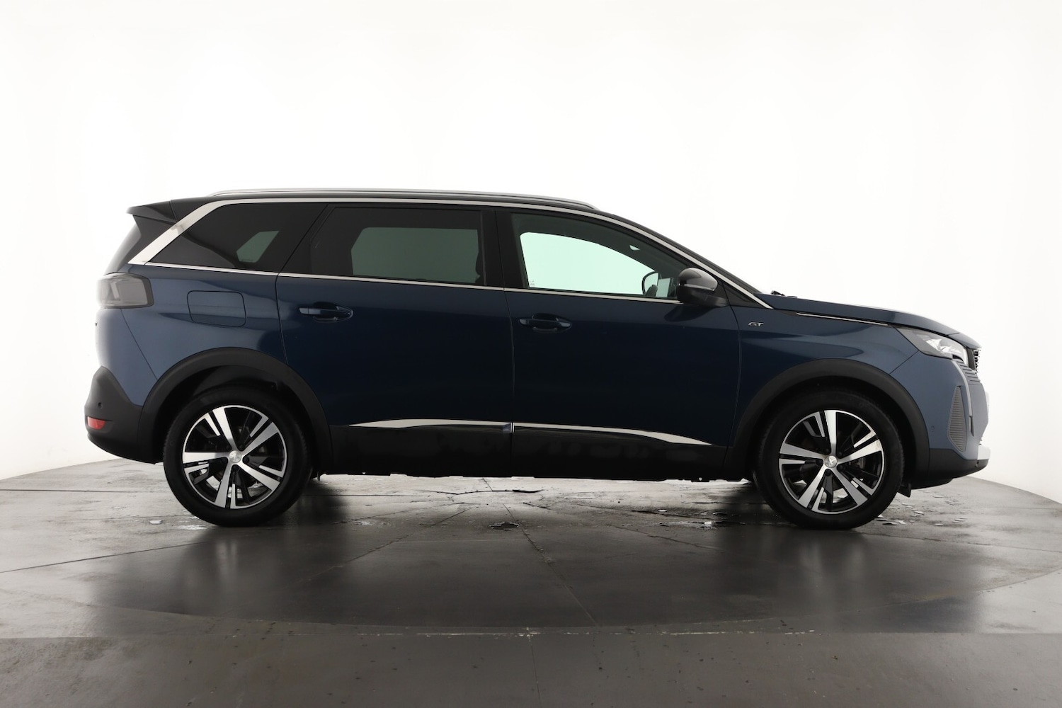 Used Peugeot 5008 2023 for sale - 76870218: Photo 5