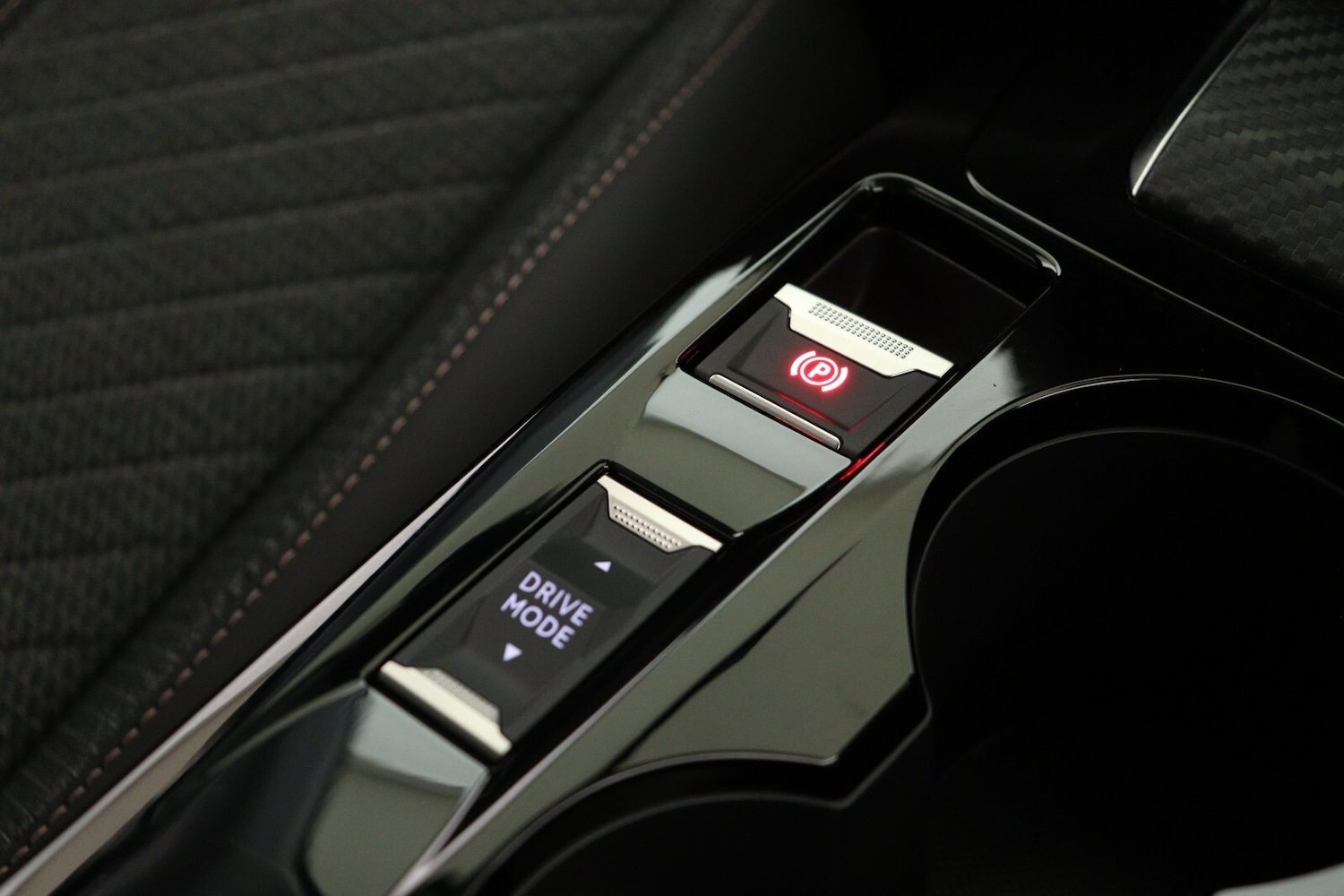 Used Peugeot 208 2024 for sale - 75886840: Photo 23