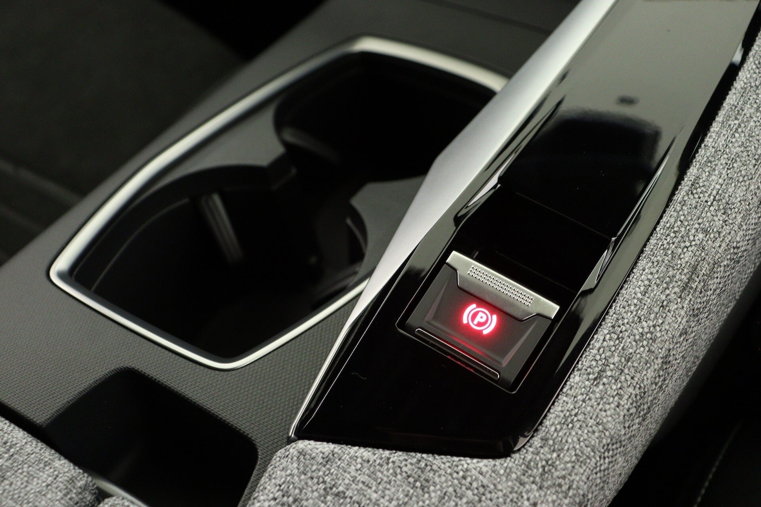 Used Peugeot 3008 2024 for sale - 76871817: Photo 29