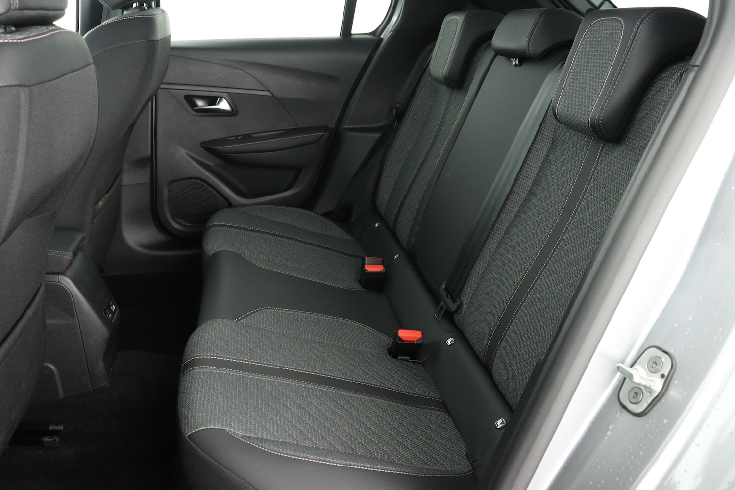 Used Peugeot 208 2024 for sale - 76871902: Photo 13