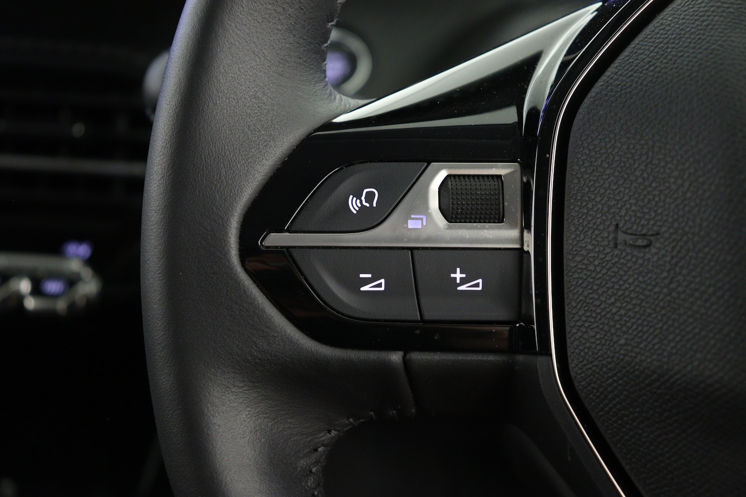 Used Peugeot 208 2024 for sale - 76871902: Photo 24