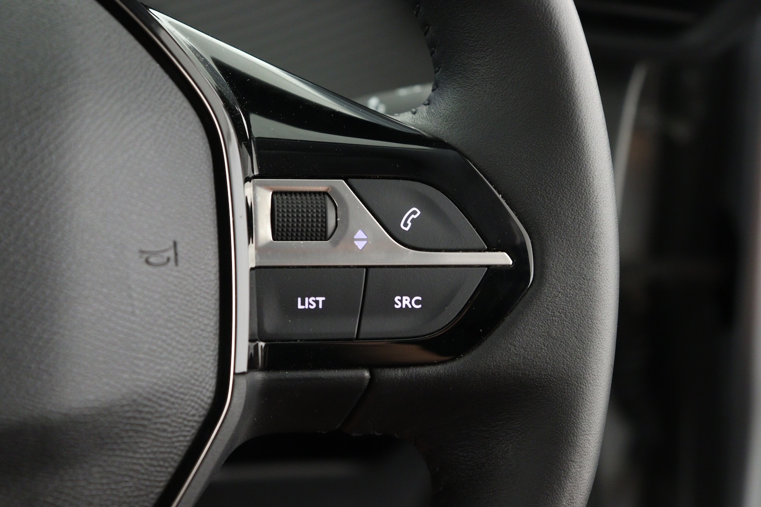 Used Peugeot 208 2024 for sale - 76871902: Photo 25