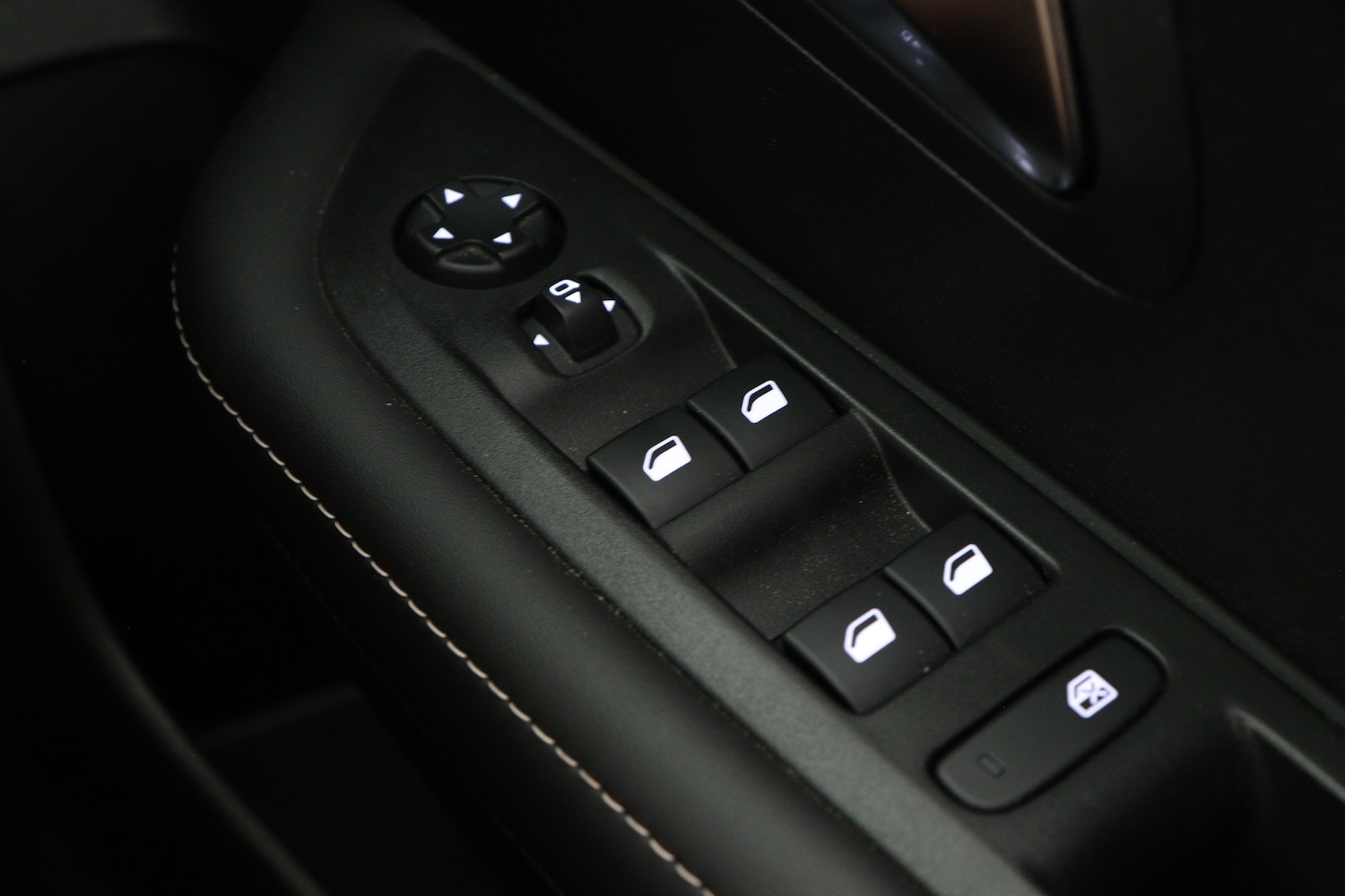 Used Peugeot 208 2024 for sale - 76871902: Photo 26