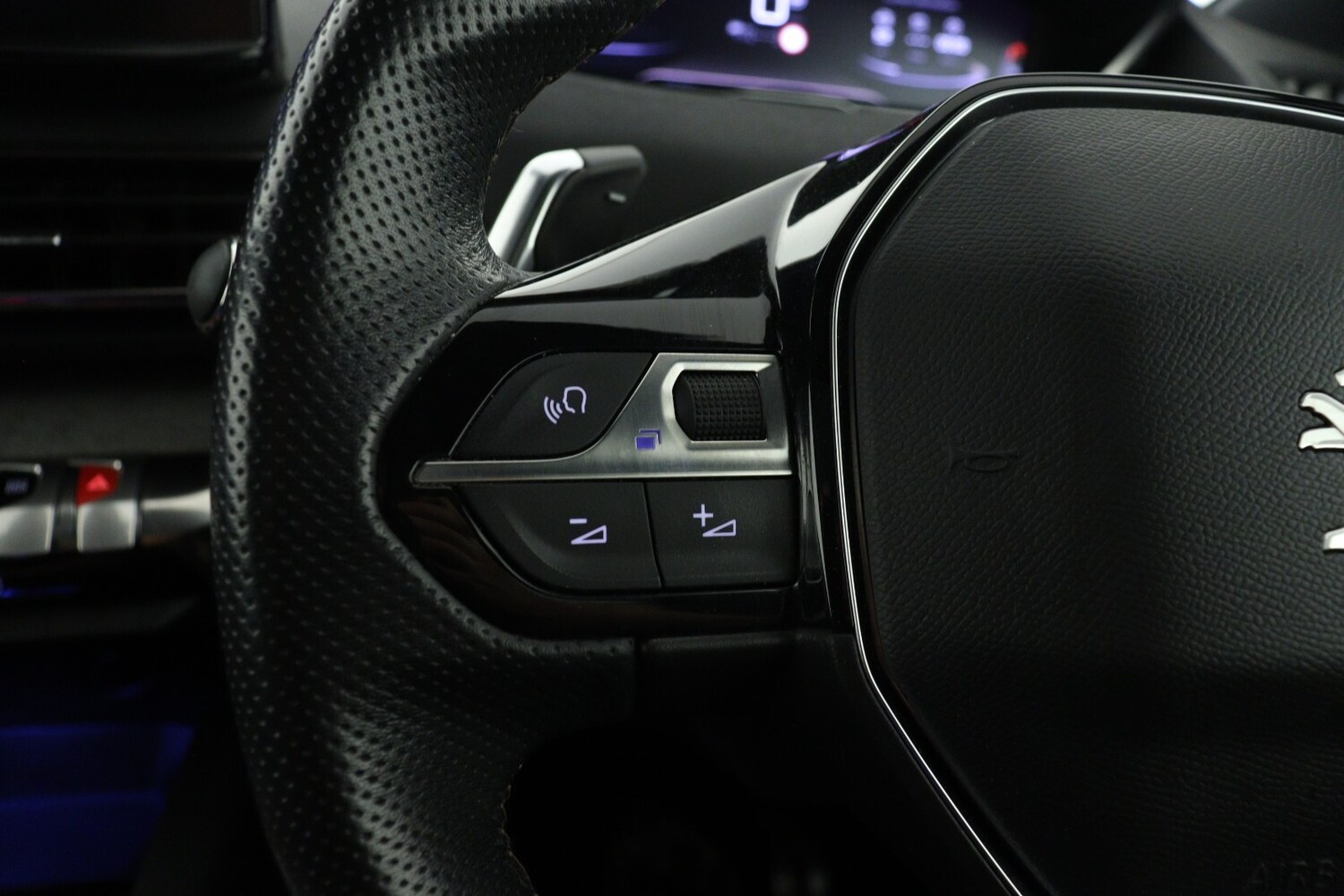 Used Peugeot 3008 2022 for sale - 76079120: Photo 22