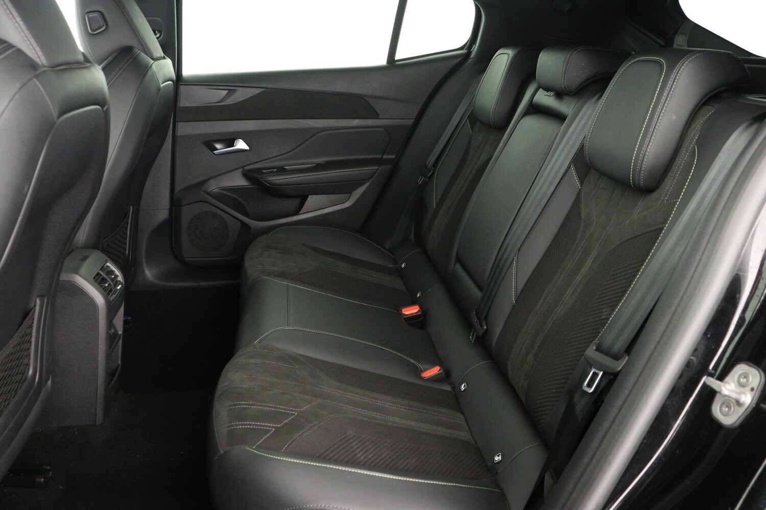 Used Peugeot 408 2024 for sale - 77406250: Photo 15