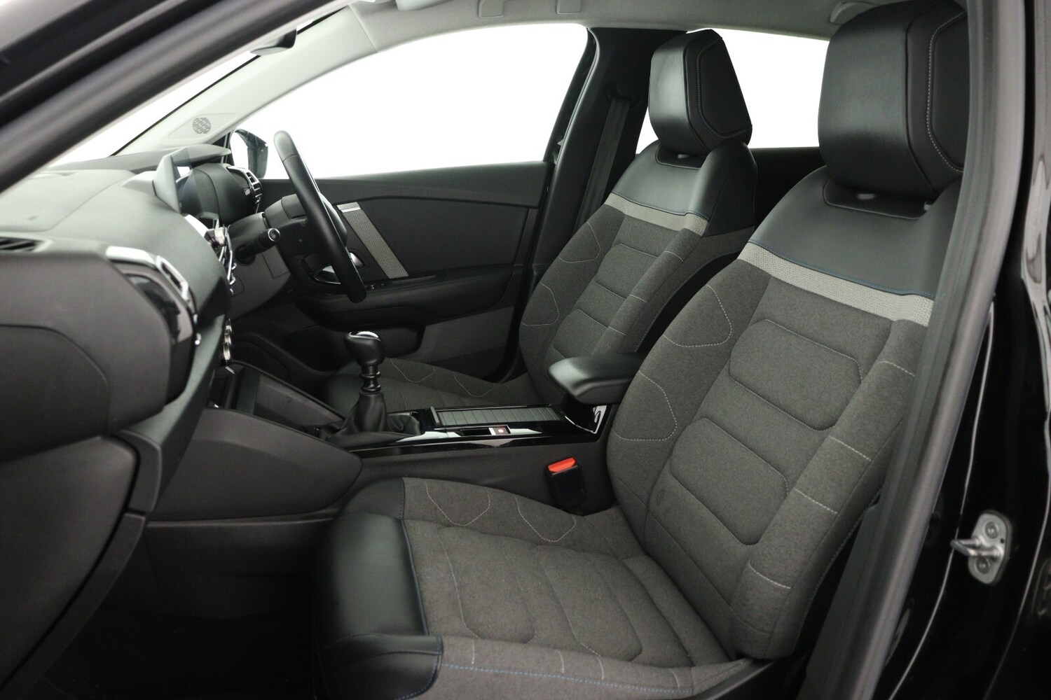 Used Citroen C4 2022 for sale - 77449776: Photo 11