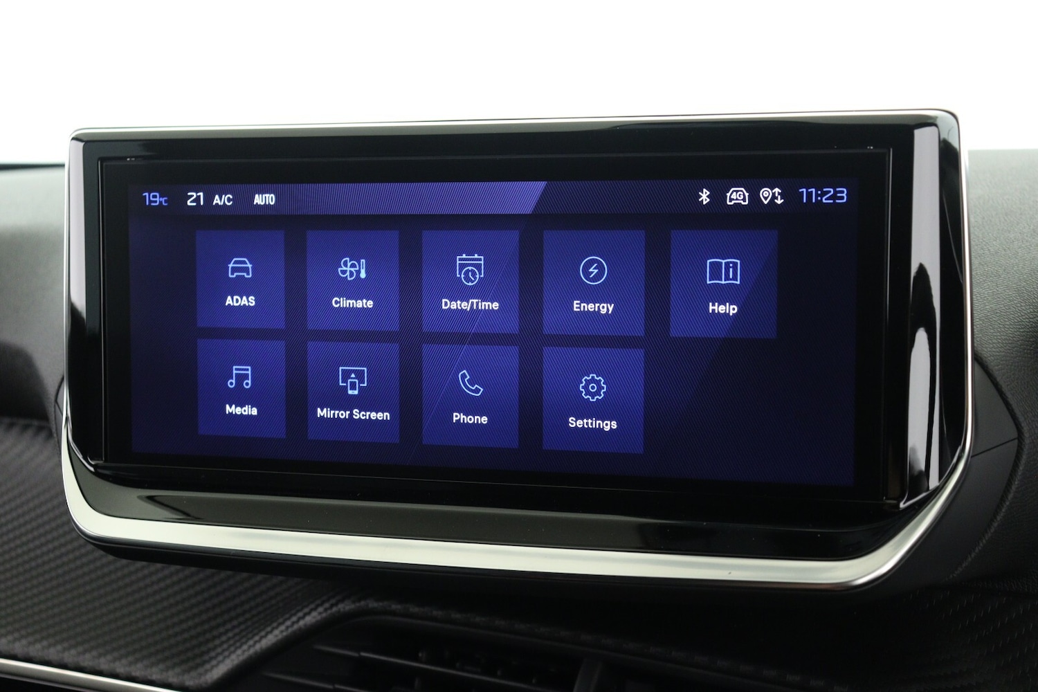 Used Peugeot 2008 2025 for sale - 76615299: Photo 16