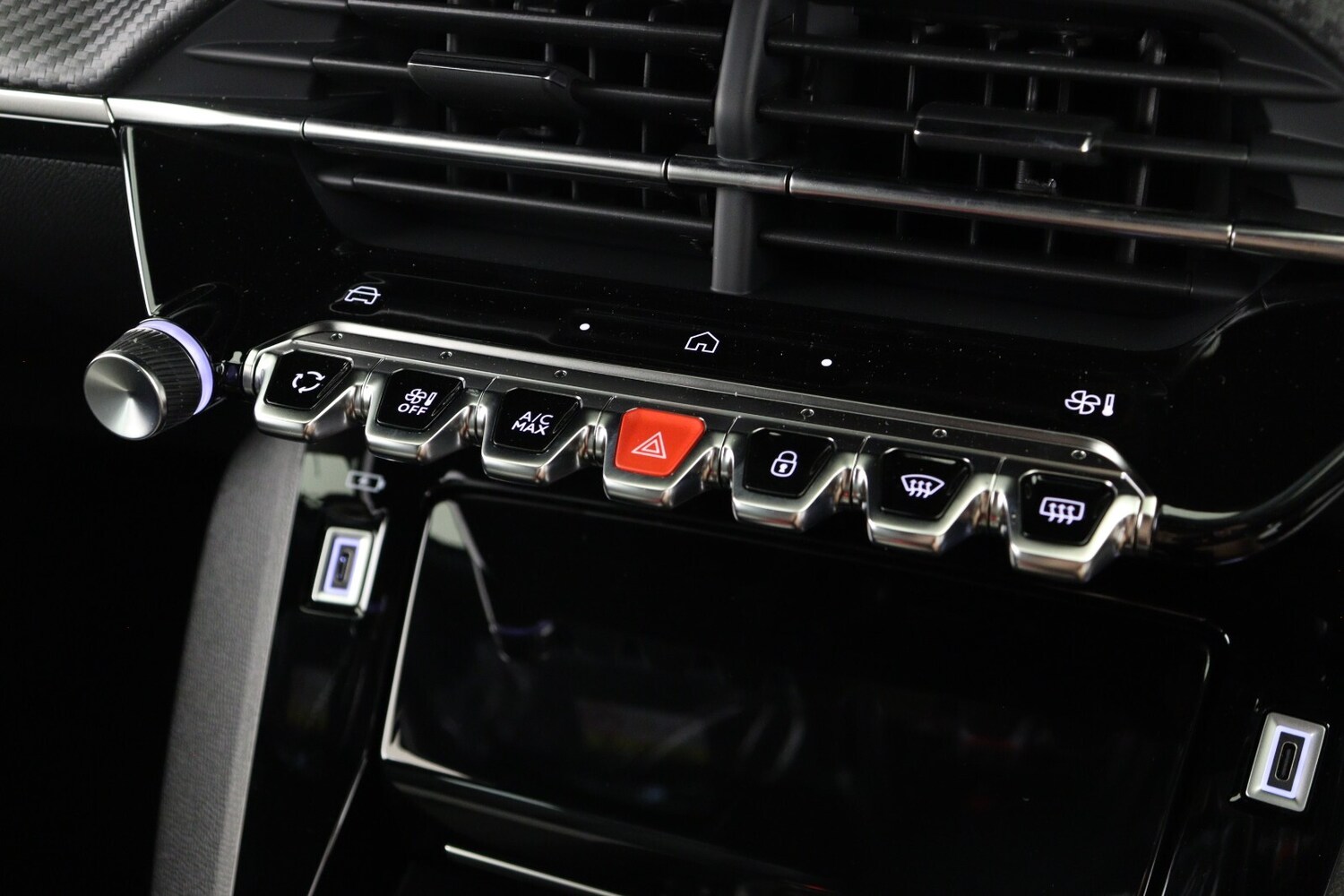 Used Peugeot 2008 2025 for sale - 76615299: Photo 20