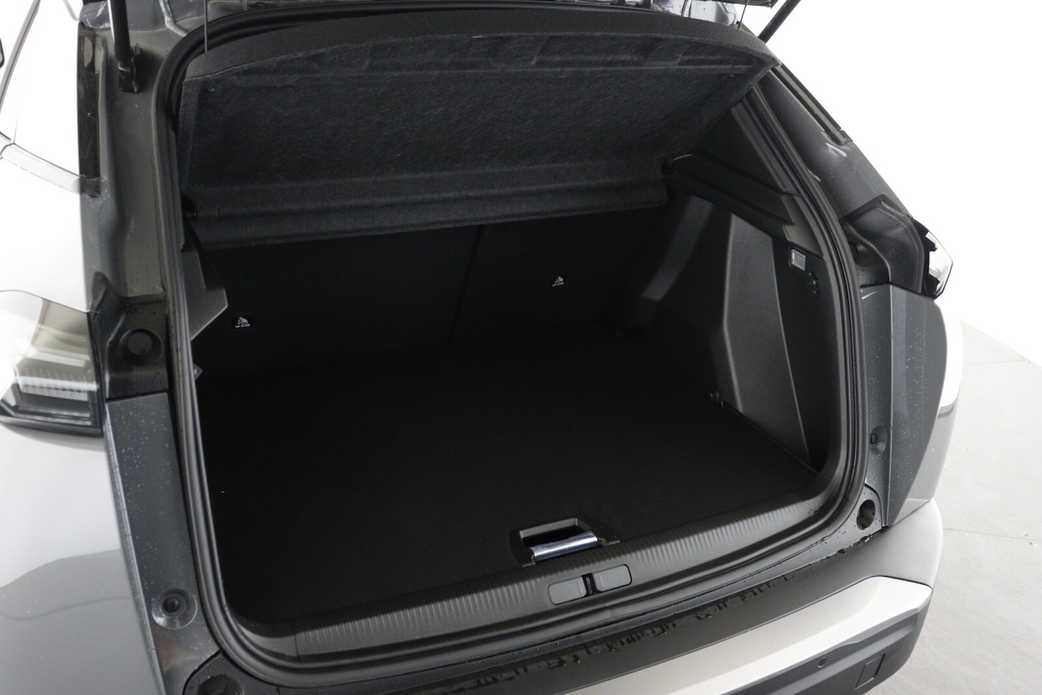 Used Peugeot 2008 2025 for sale - 76615299: Photo 9