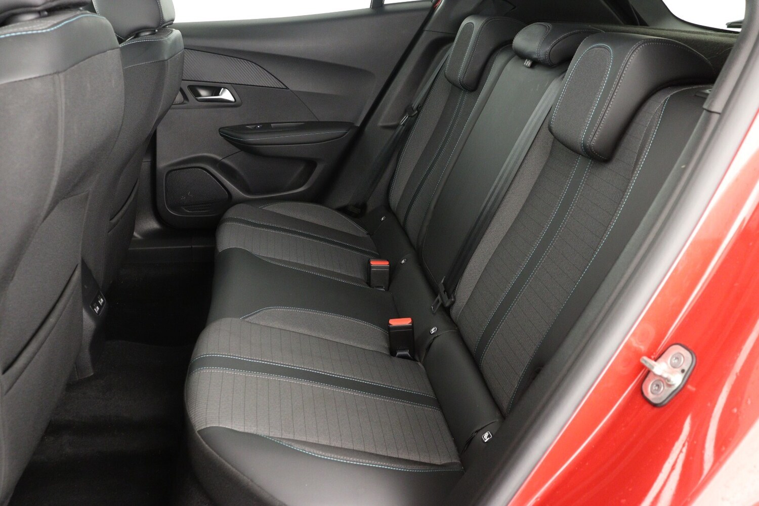 Used Peugeot 2008 2022 for sale - 76874507: Photo 13