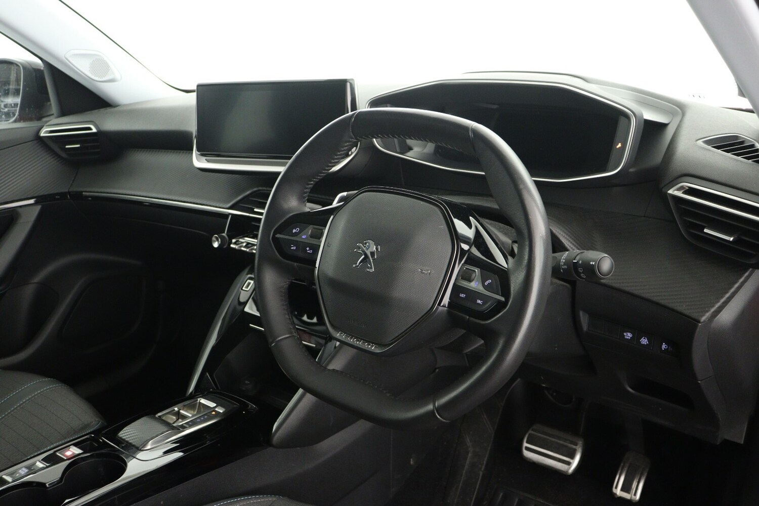 Used Peugeot 2008 2022 for sale - 76874507: Photo 14