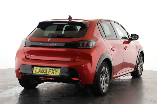 Used Peugeot 208 2020 for sale - 76229264: Photo 3