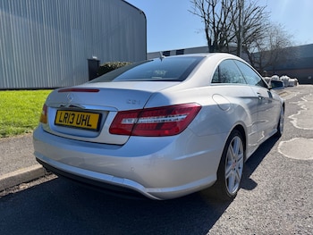 Used Mercedes-Benz E Class 2013 for sale - 77933865: Photo