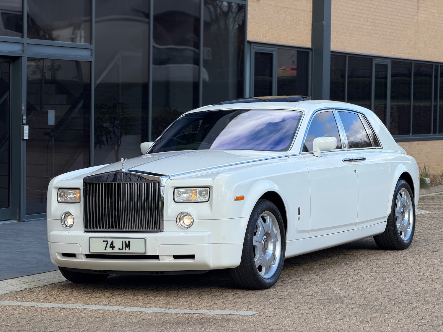 Used Rolls-Royce Phantom 2005 for sale - 77778957: Photo 2