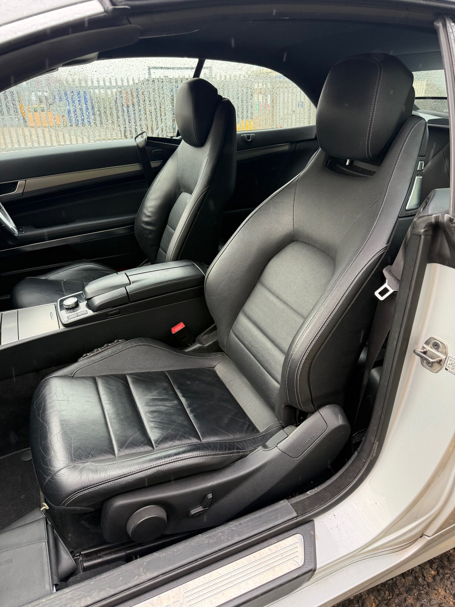 Used Mercedes-Benz E Class 2014 for sale - 77897269: Photo 8