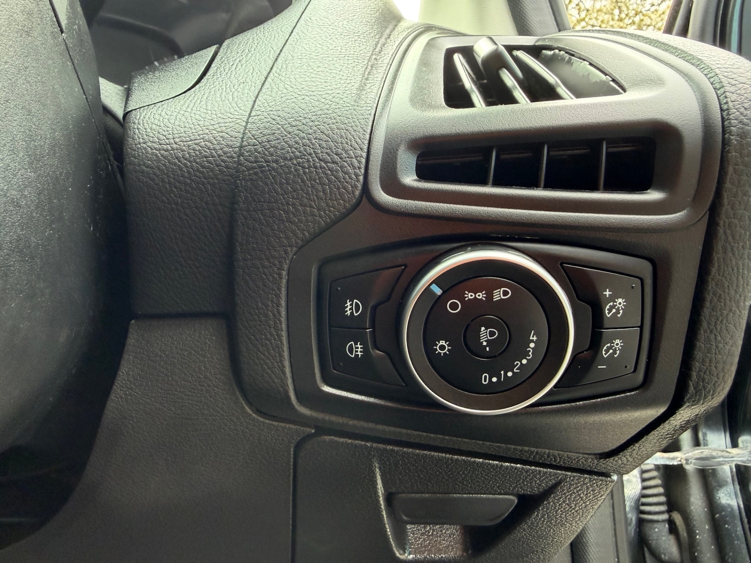 Used Ford Focus 2015 for sale - 78183533: Photo 20