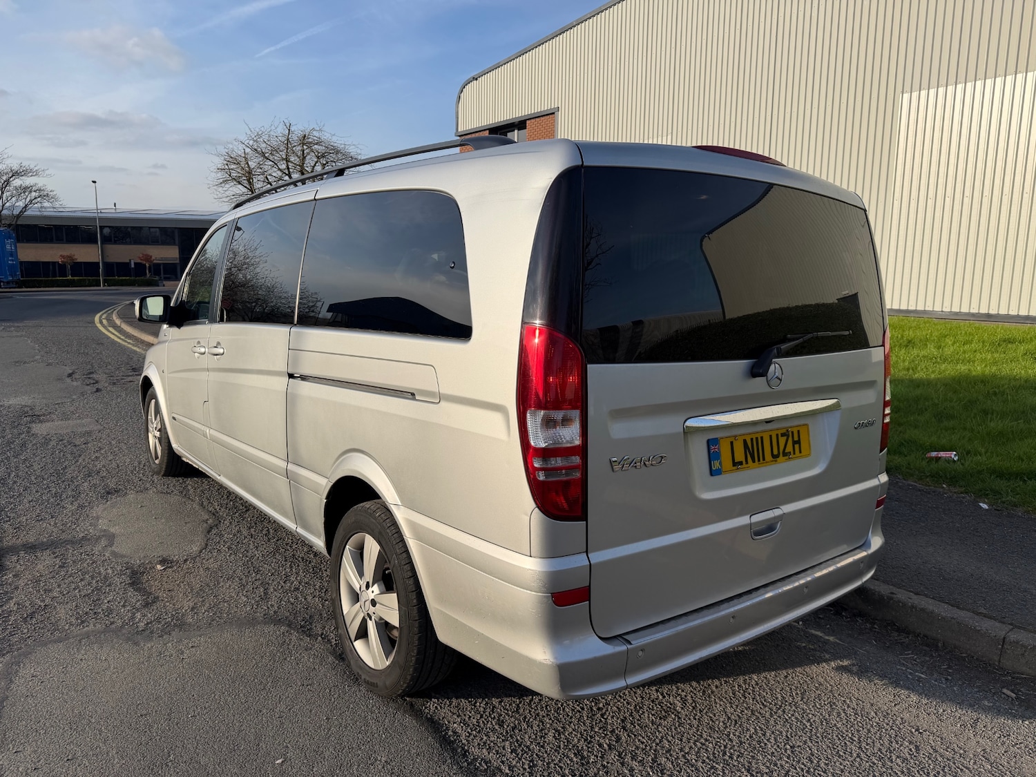 Used Mercedes-Benz Viano 2011 for sale - 78111636: Photo 3