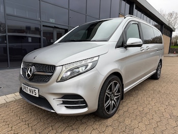 Used Mercedes-Benz V-Class 2017 for sale - 77781983: Photo