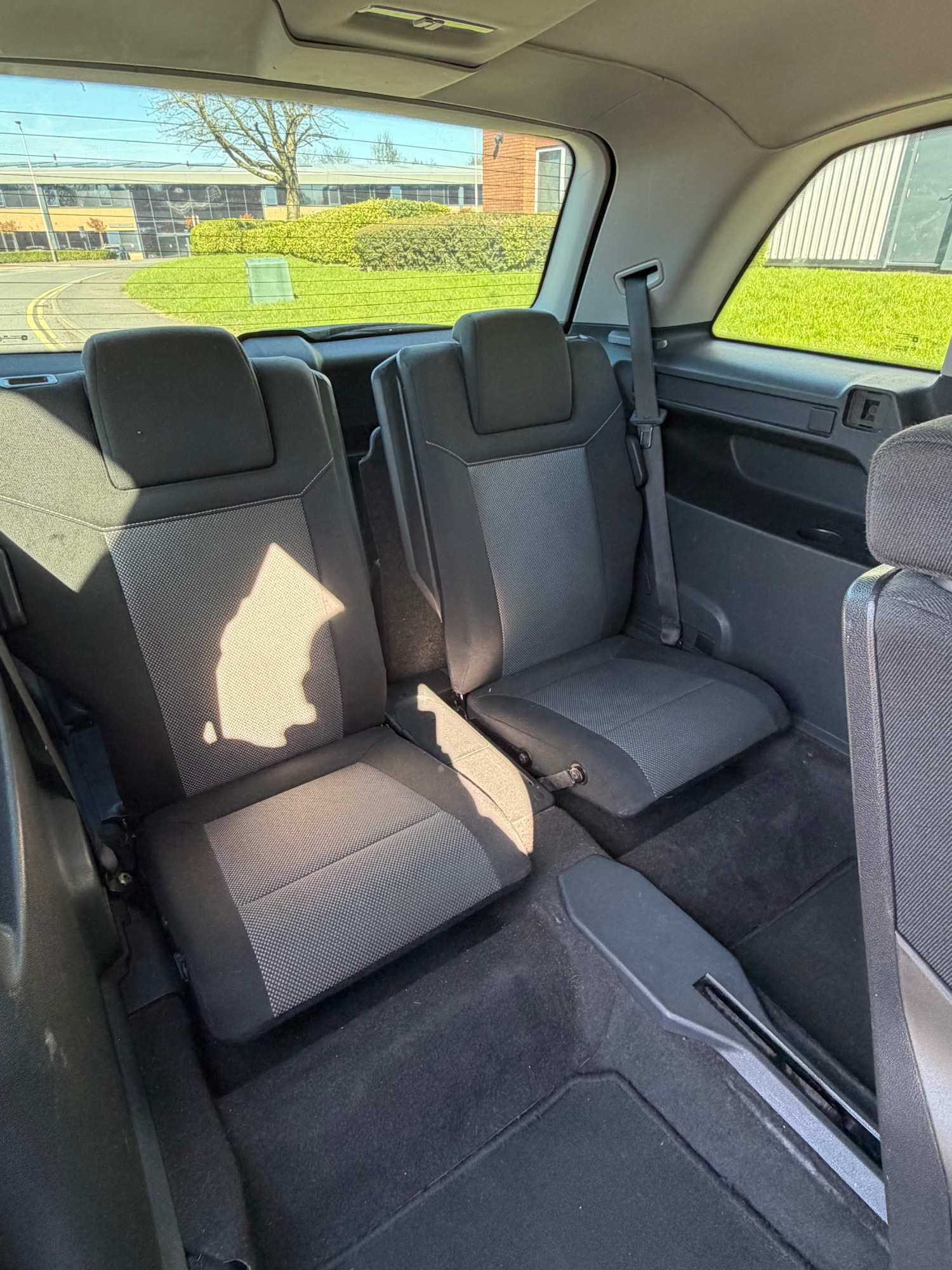 Used Vauxhall Zafira 2011 for sale - 77932968: Photo 10