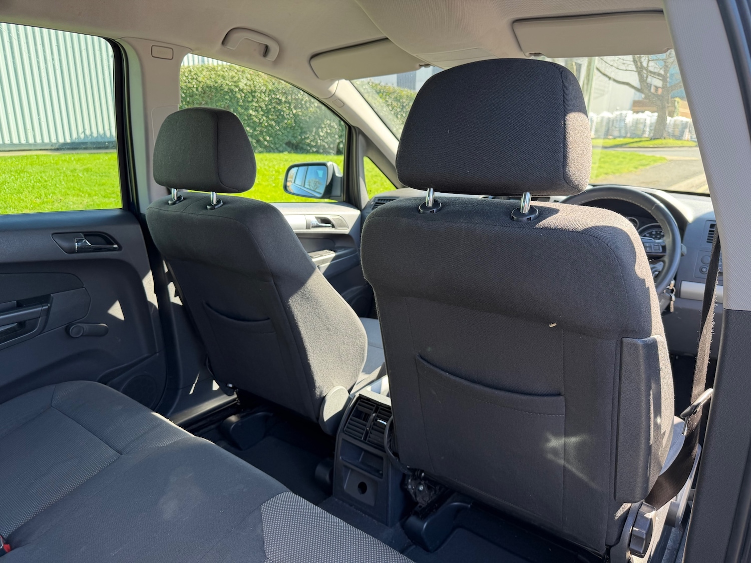 Used Vauxhall Zafira 2011 for sale - 77932968: Photo 20