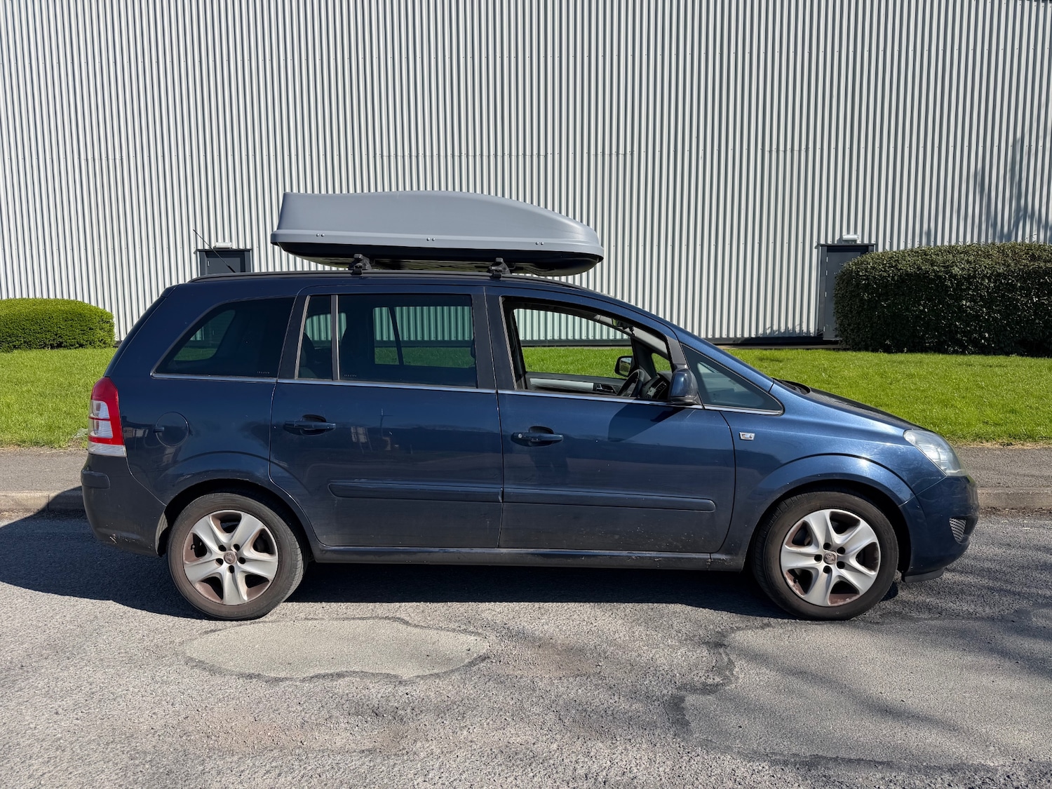 Used Vauxhall Zafira 2011 for sale - 77932968: Photo 5