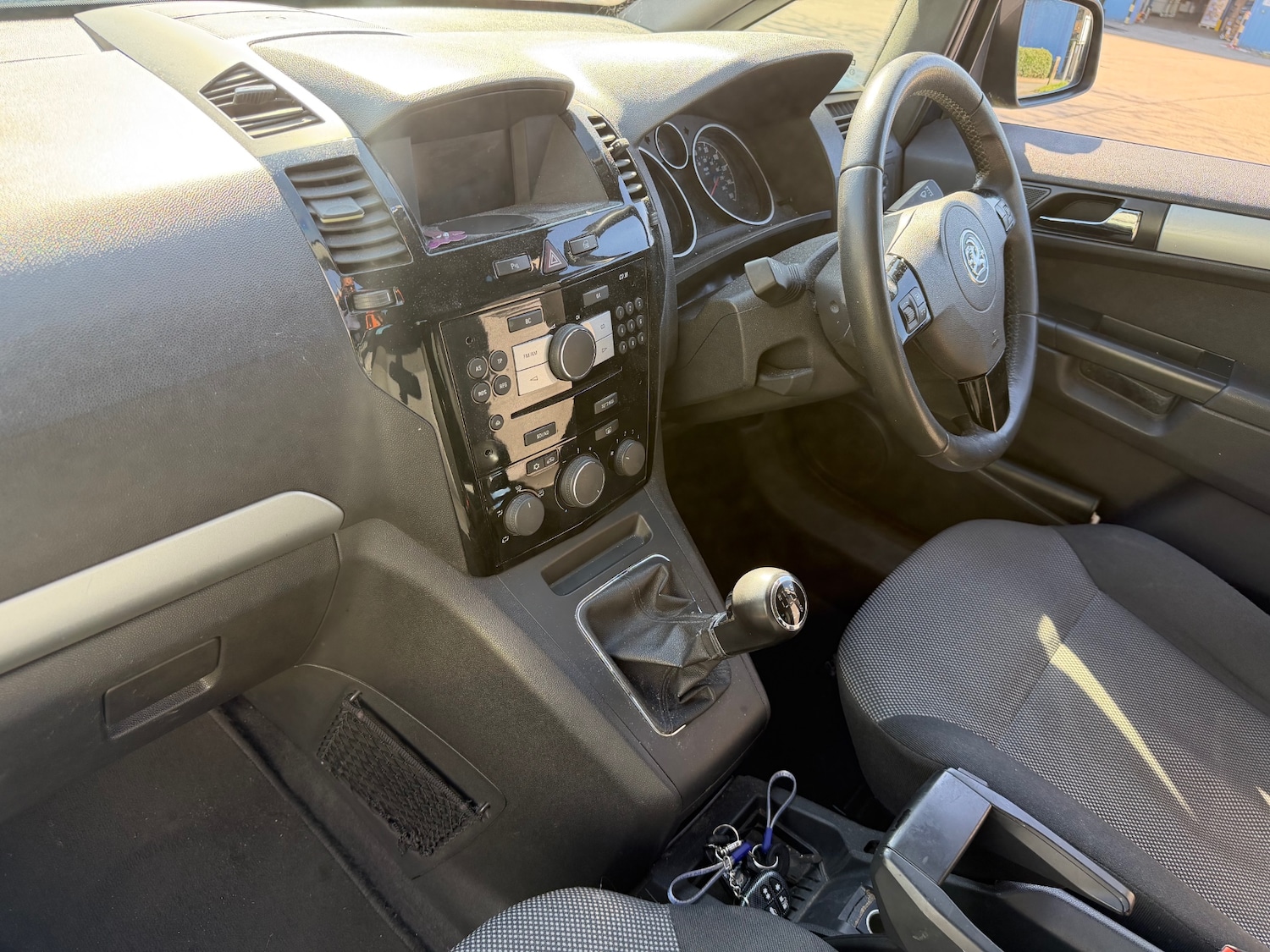 Used Vauxhall Zafira 2011 for sale - 77932968: Photo 7