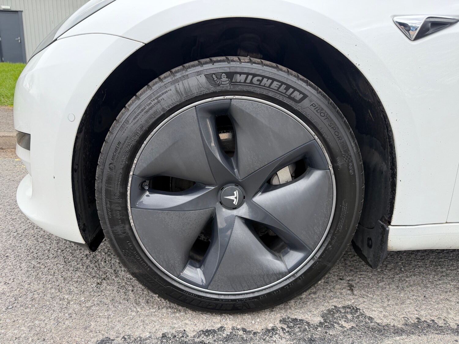 Used Tesla Model 3 2020 for sale - 77998774: Photo 18