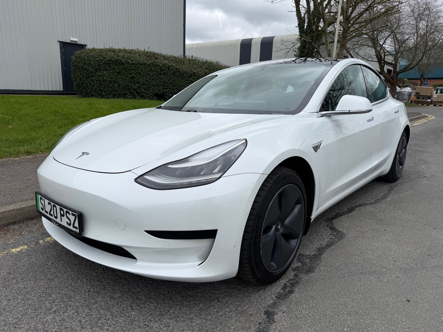 Used Tesla Model 3 2020 for sale - 77998774: Photo 2