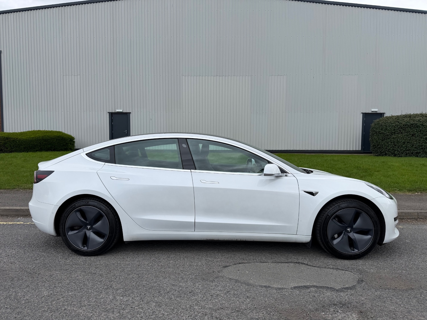 Used Tesla Model 3 2020 for sale - 77998774: Photo 5