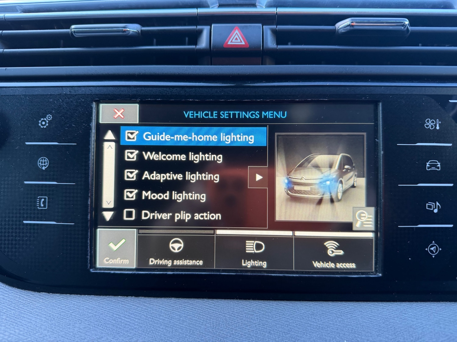 Used Citroen Grand C4 Picasso 2015 for sale - 78071102: Photo 24