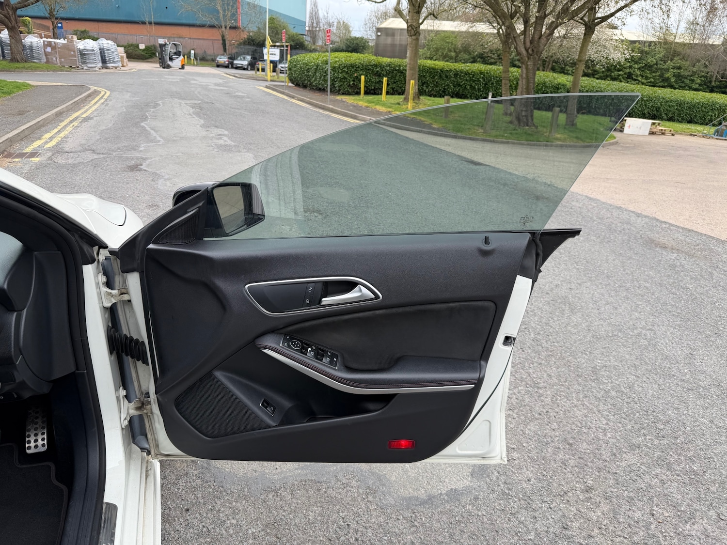 Used Mercedes-Benz CLA 2015 for sale - 78085104: Photo 24