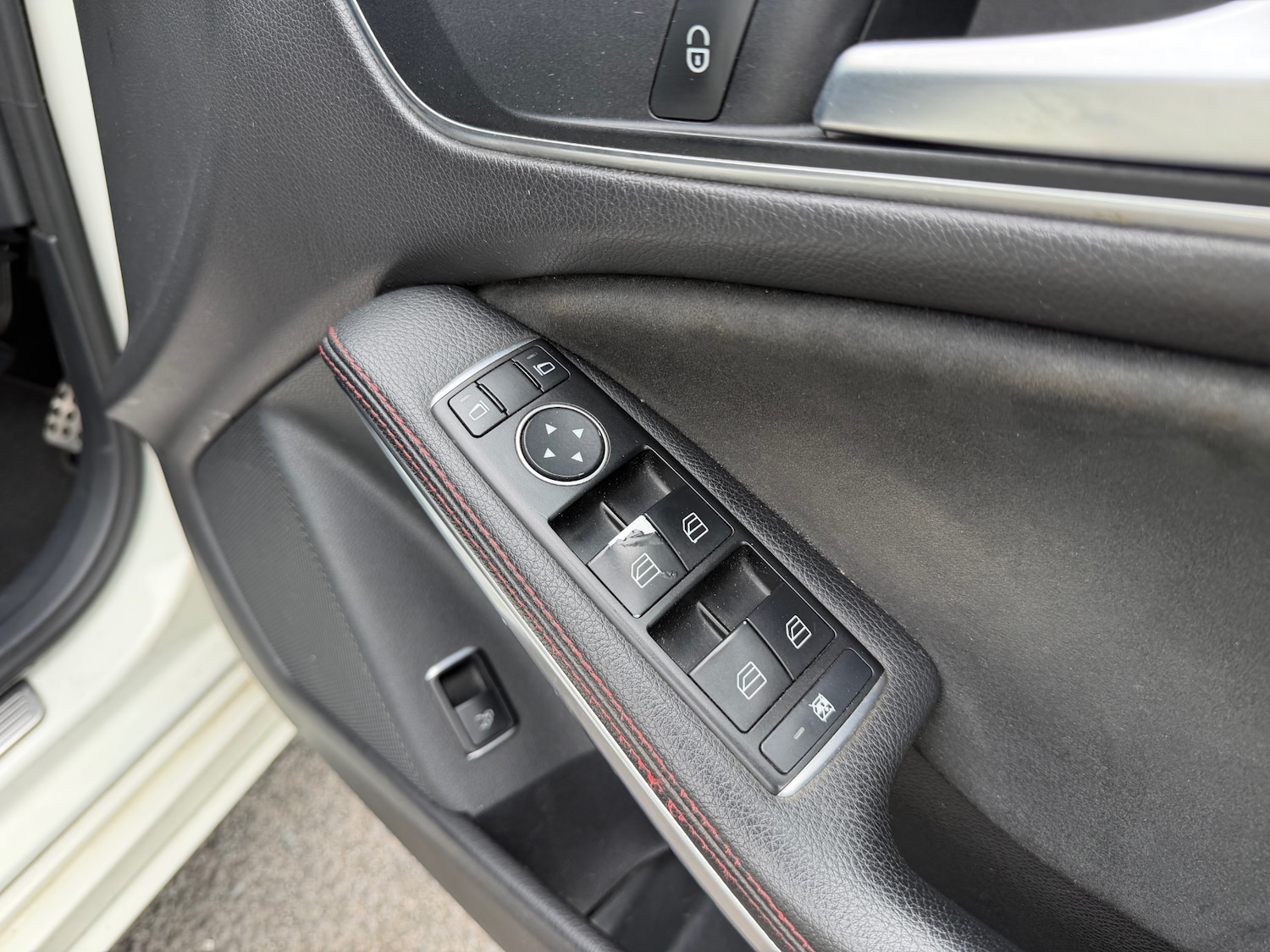 Used Mercedes-Benz CLA 2015 for sale - 78085104: Photo 32