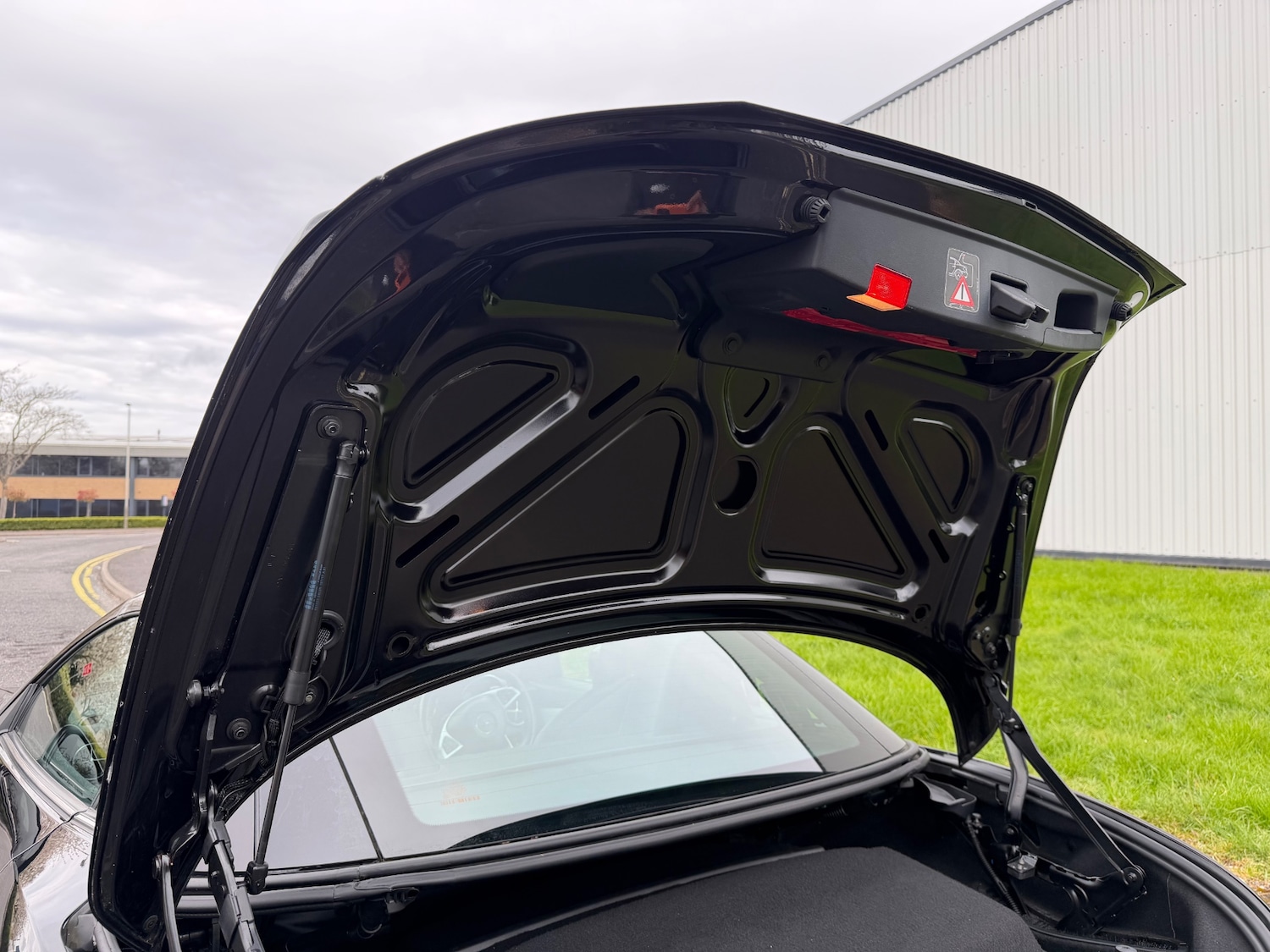 Used Mercedes-Benz SLC 2017 for sale - 78213670: Photo 44