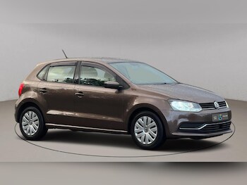 Used Volkswagen Polo 2015 for sale - 77695521: Photo