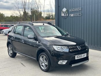 Used Dacia Sandero Stepway 2018 for sale - 79688109: Photo